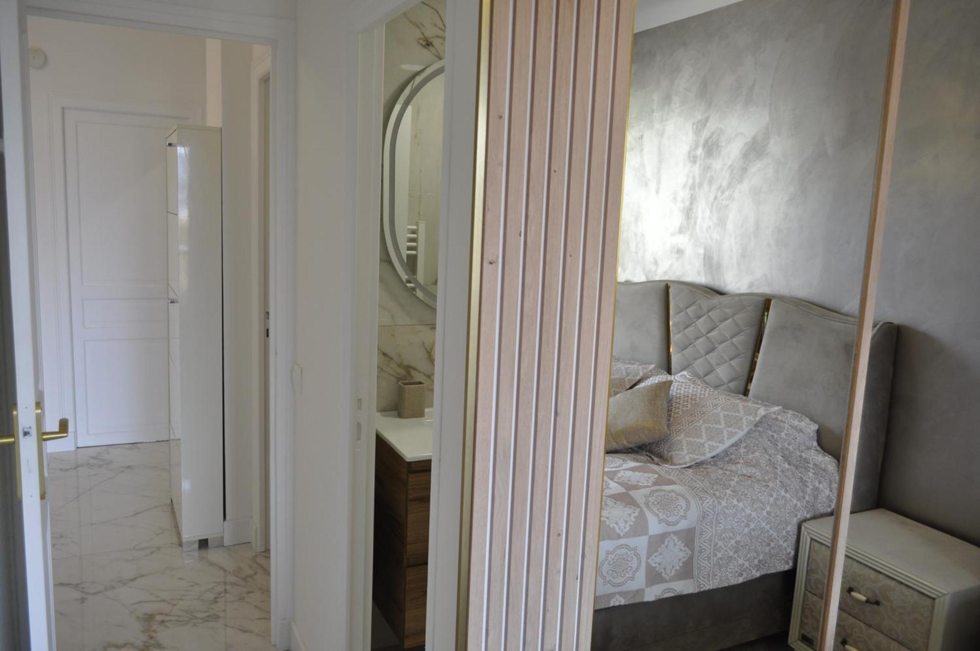 Emotion Vip Apartment Nisa Exterior foto